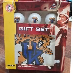 Kentucky Wildcats Golf Gift Set 3 Balls &‎ Velour Towel McArthur Action Old Logo